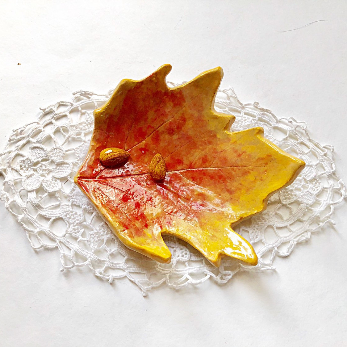 Autumn Leave Ceramic Dish