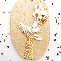 Beige Ceramic Giraffe - Mother and Baby Wallhanging