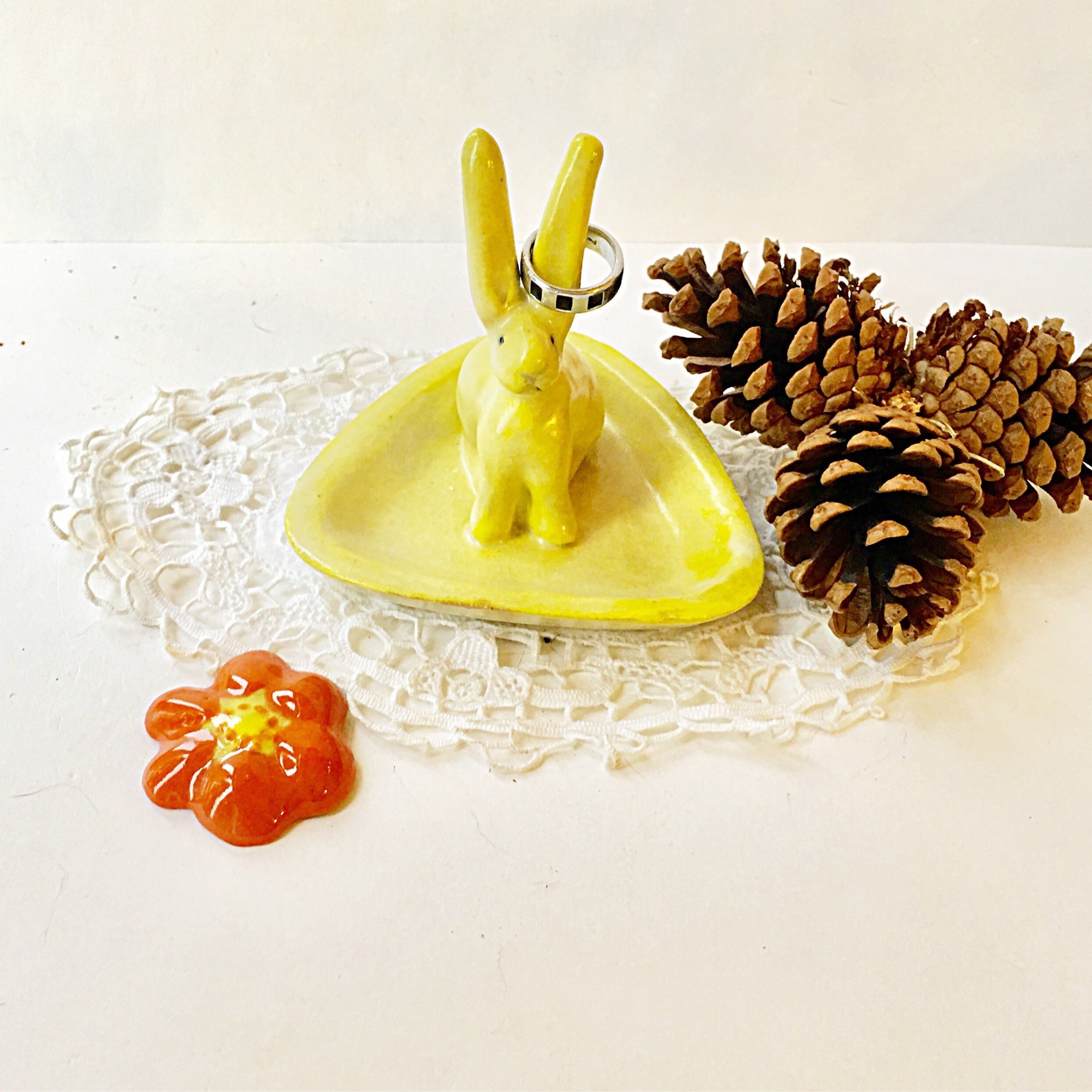 Yellow Rabbit Ringholder - Ceramic Dish