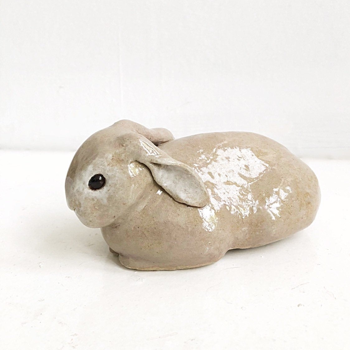 Bunny Resting - Beige Ceramic