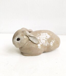 Bunny Resting - Beige Ceramic